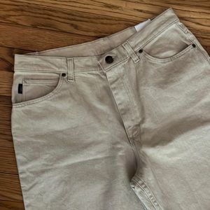 Y2K chic jeans